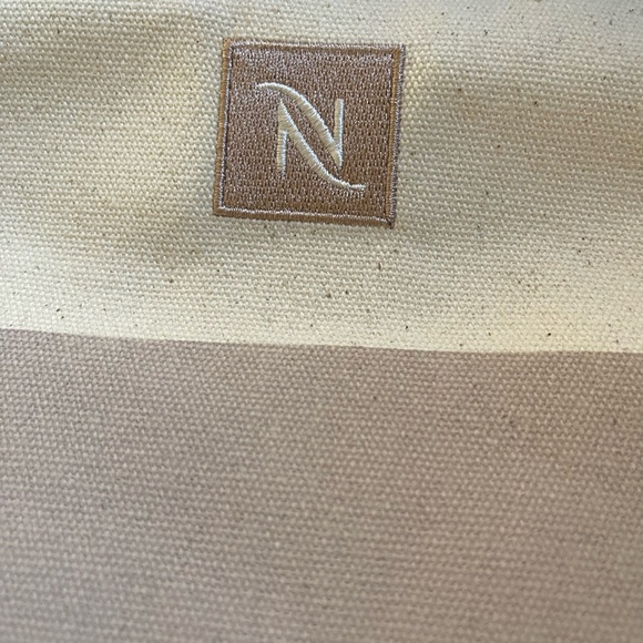 Nespresso Beach Pouch - Picture 2 of 7